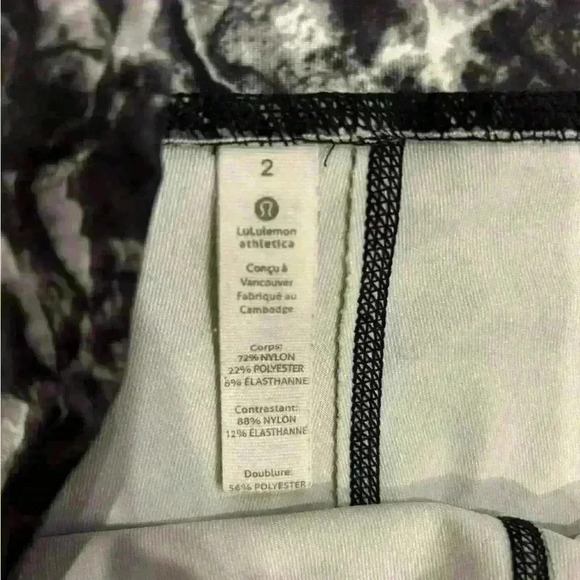 Lululemon High Times Peek A Boo Black White Leggings Sz 2 - Picture 5 of 6